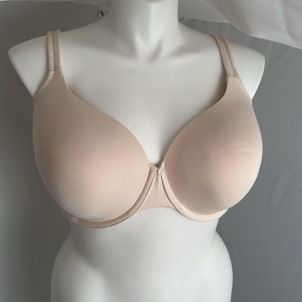 Cacique Lightly Lined T-shirt bra cream or nude